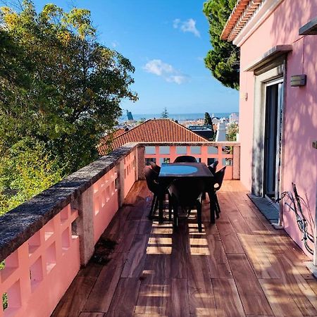 Restelo House Shared Appartment อัลเจส ภายนอก รูปภาพ