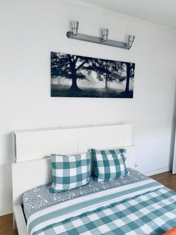 Restelo House Shared Appartment อัลเจส ภายนอก รูปภาพ