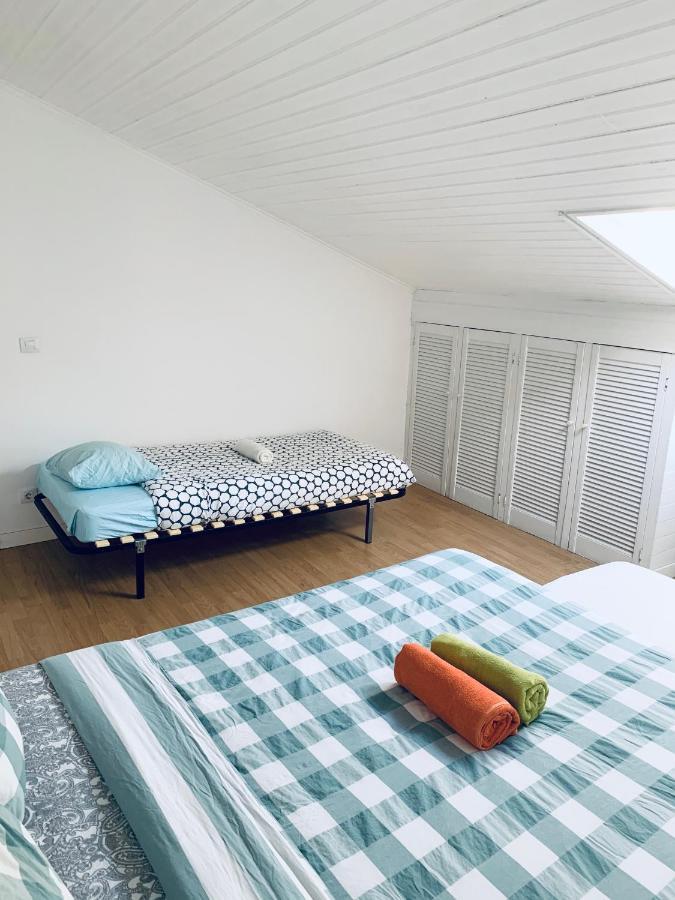 Restelo House Shared Appartment อัลเจส ภายนอก รูปภาพ